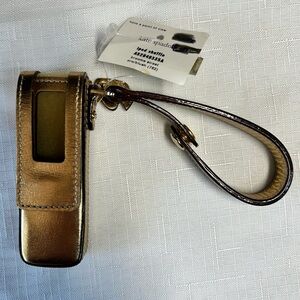KATE SPADE iPod Shuffle Leather Case Gold with Pink Inlay